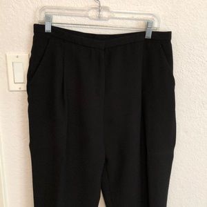 Tahari Joggers